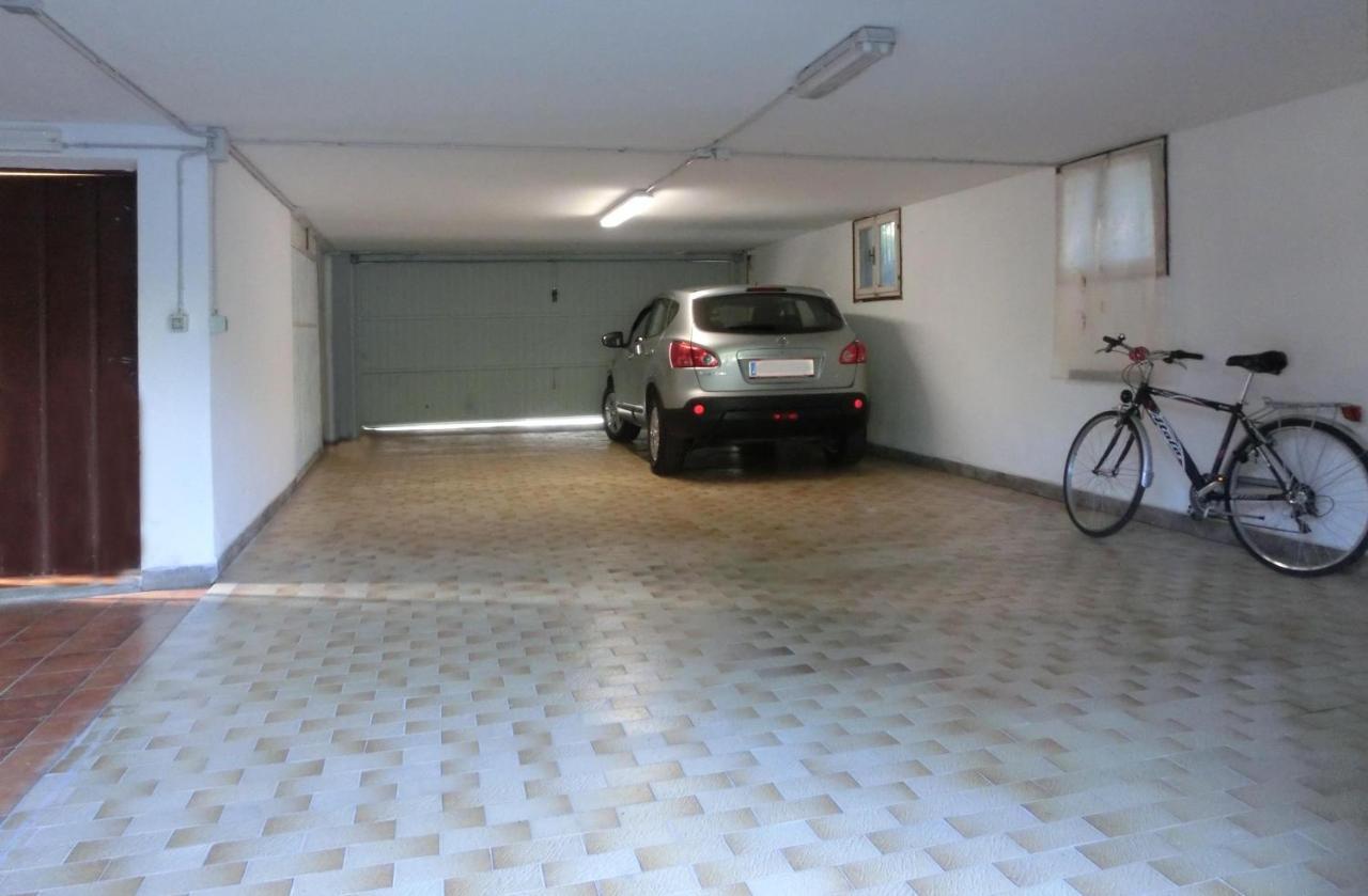Maria Apartment Линяно Сабиадоро Екстериор снимка