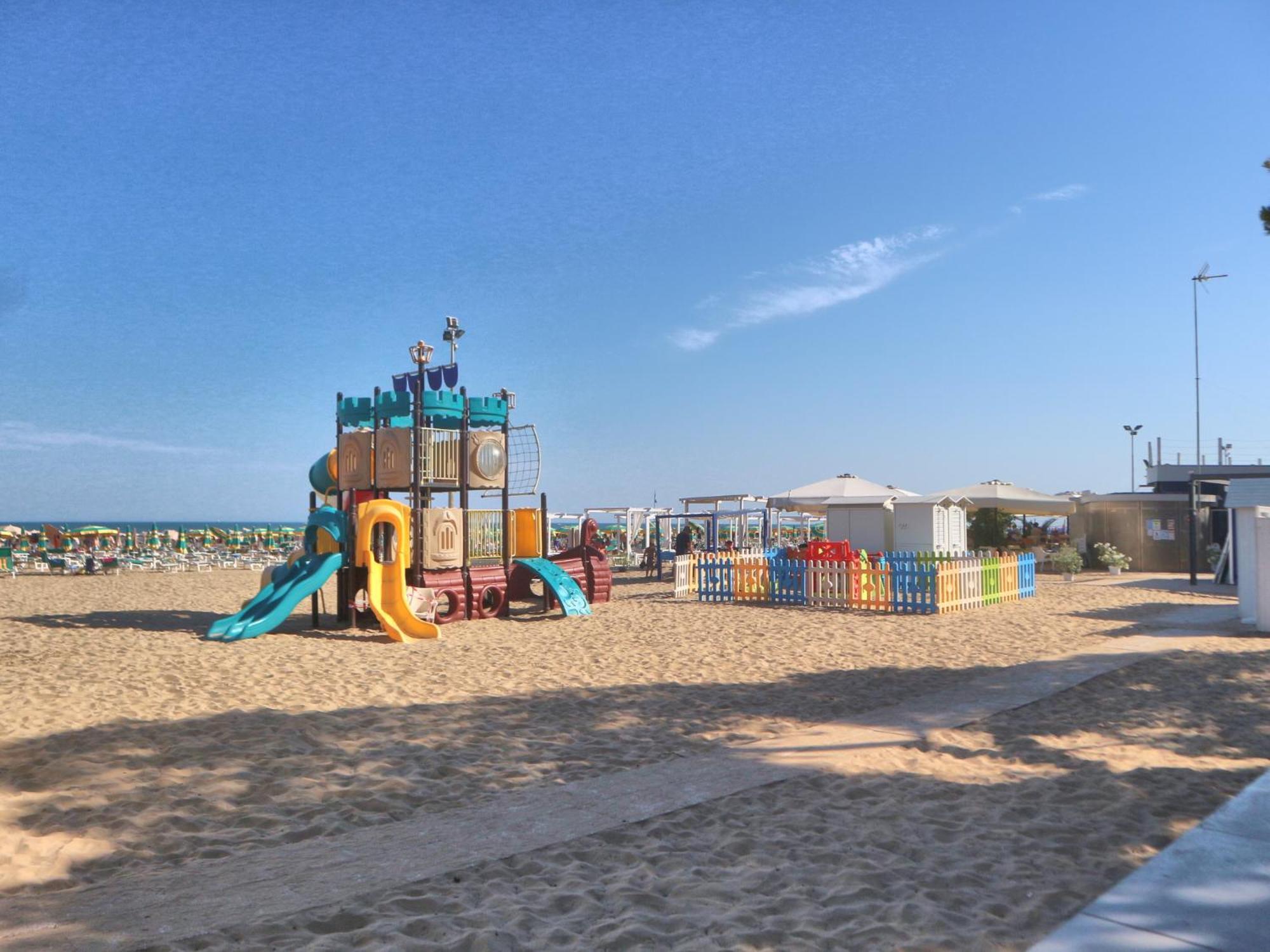 Maria Apartment Линяно Сабиадоро Екстериор снимка